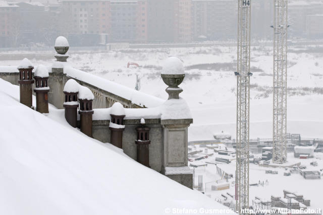  Tetti innevati e lotto Rc1 - click to next image