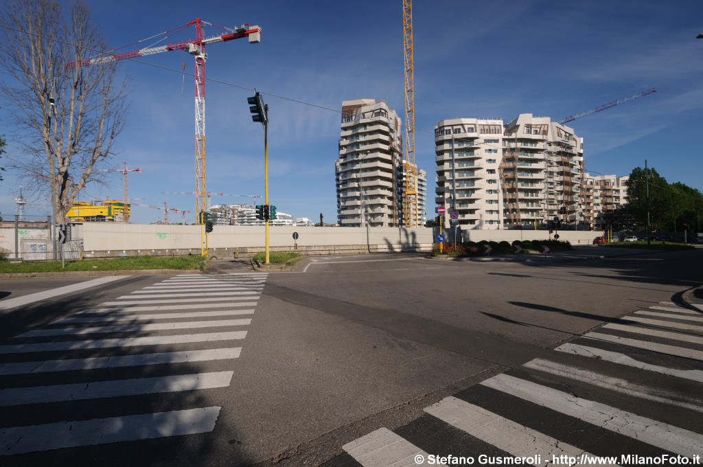  Da piazzale Arduino - click to next image