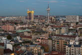 20130918_064438 Verso la torre Isozaki