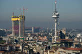 20131016_100658 Torre Isozaki e torre RAI