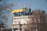 20140306_095647 Torre Isozaki in costruzione dietro all'Arco della Pace