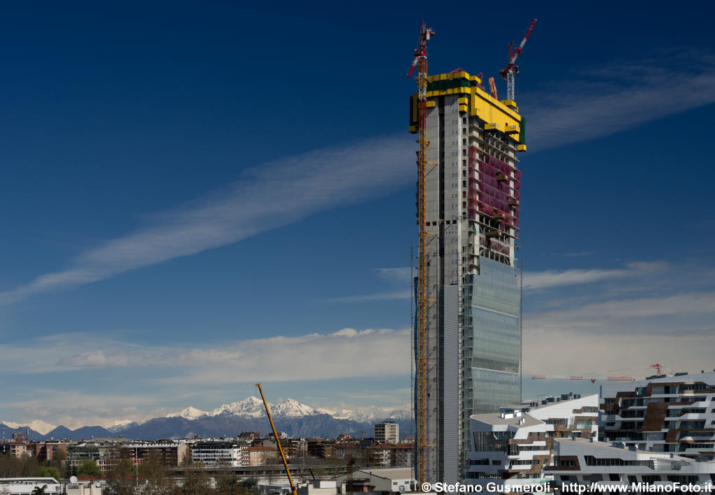  Cantiere Torre Isozaki - click to next image