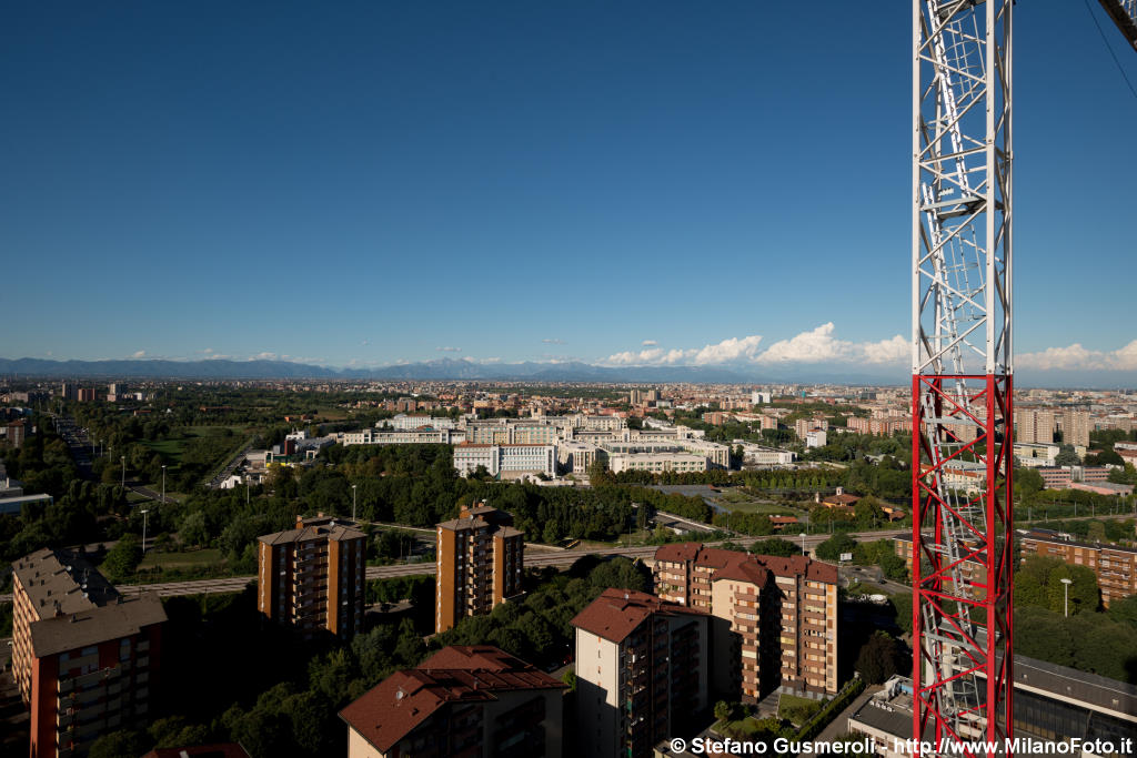  Panorama a Nord dal cantiere - click to next image