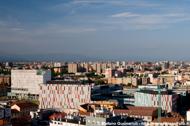  Panorama sul Maciachini Center - click to next image