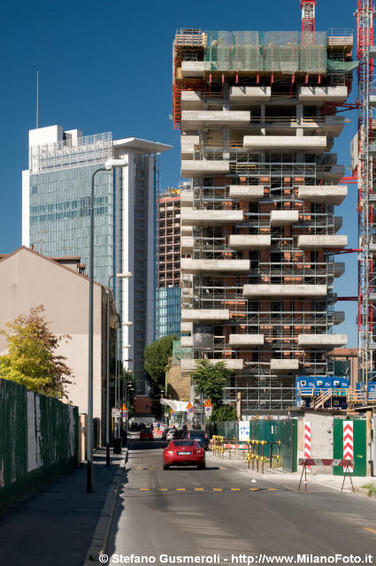  Bosco Verticale - click to next image