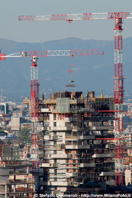  Bosco Verticale - click to next image