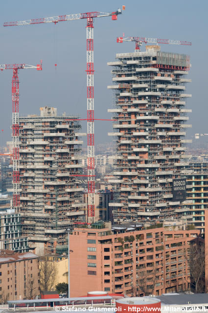  Bosco Verticale - click to next image