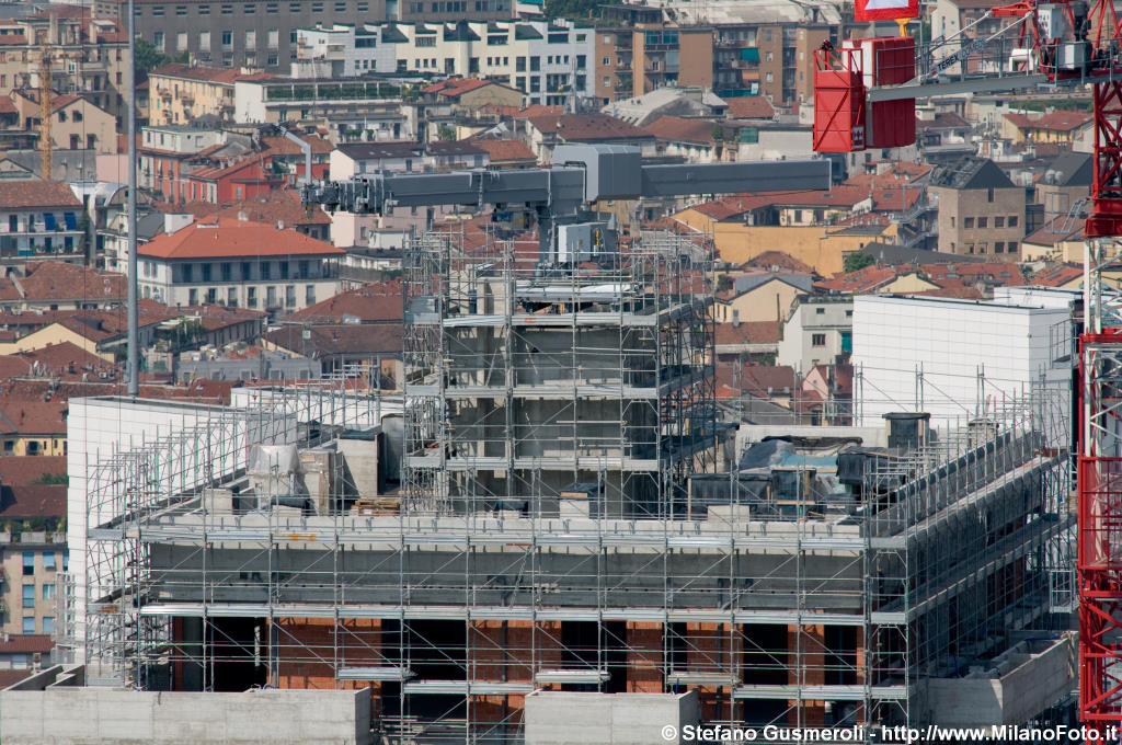  Bosco Verticale - Copertura torre E - click to next image