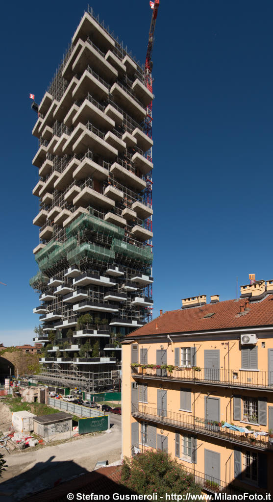  Bosco Verticale da De Castillia 20 - click to next image