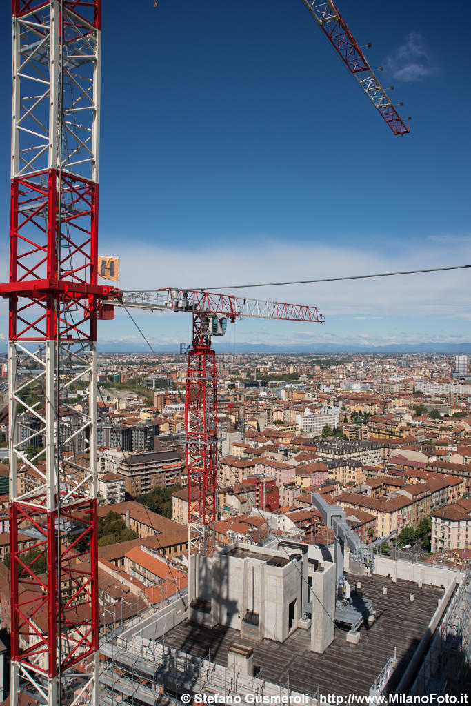  Copertura torre D - click to next image