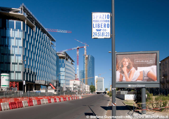  Viale Liberazione - click to next image