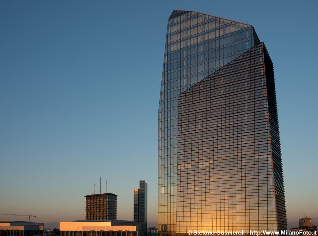  Torre KPF al tramonto - click to next image