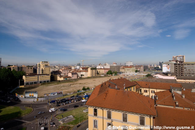  Panorama sull'area delle Varesine - click to next image