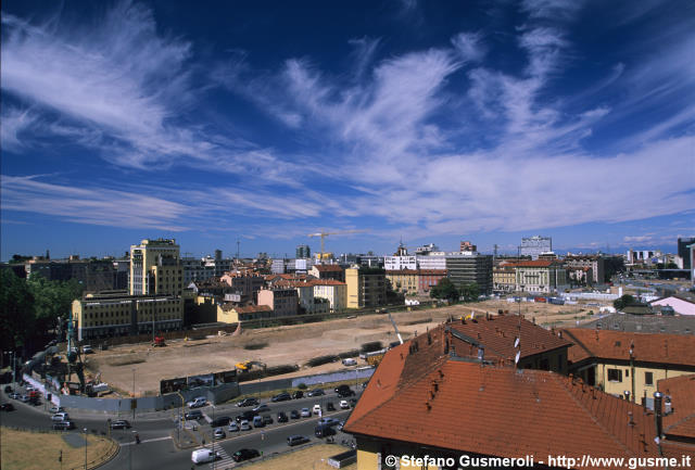  Panoramica sul cantiere delle Varesine - click to next image