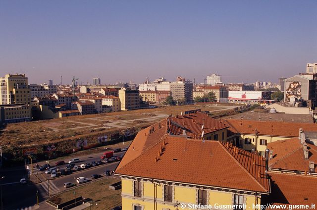  Viale della Liberazione e l'area dismessa delle Varesine - click to next image