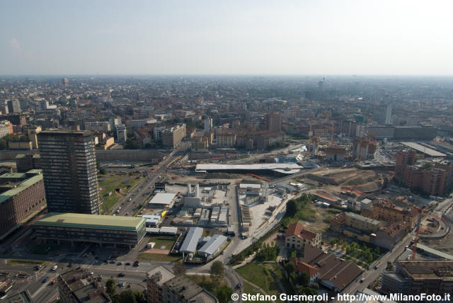  Vista su Porta Nuova - click to next image