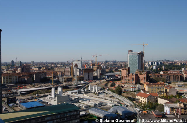  Panorama su Porta Nuova Garibaldi - click to next image