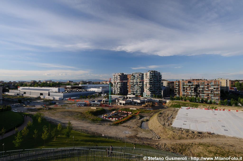  Panorama sul cantiere per il Parco Vittoria - click to next image