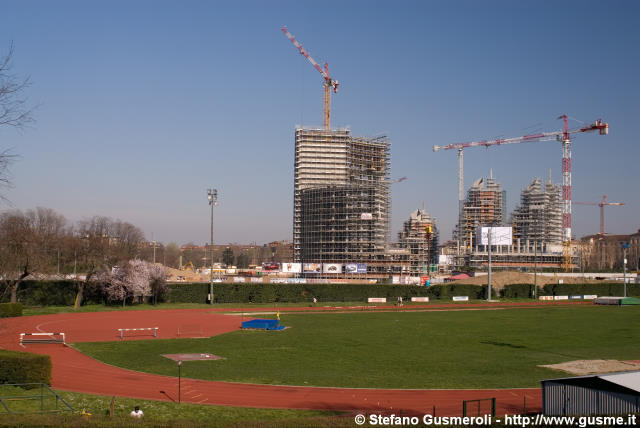  Campo XXV Aprile, cantieri WJC e Torri Stella - click to next image