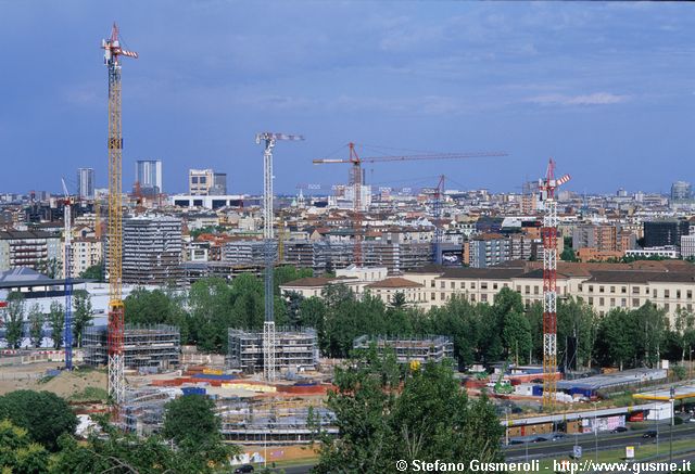  Cantiere Torri Stella e Istituto Palazzolo - click to next image