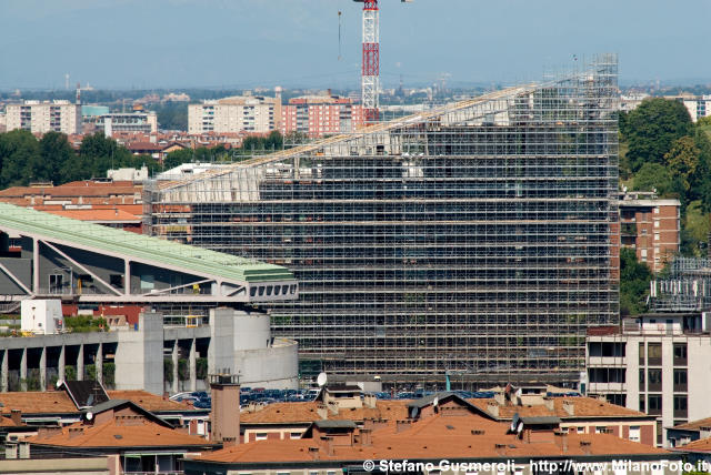  Edificio Vittoria Assicurazioni - click to next image