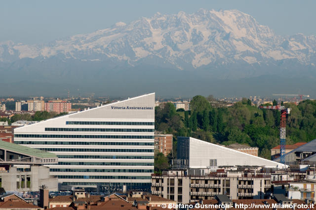  Vittoria Assicurazioni e Monte Rosa - click to next image