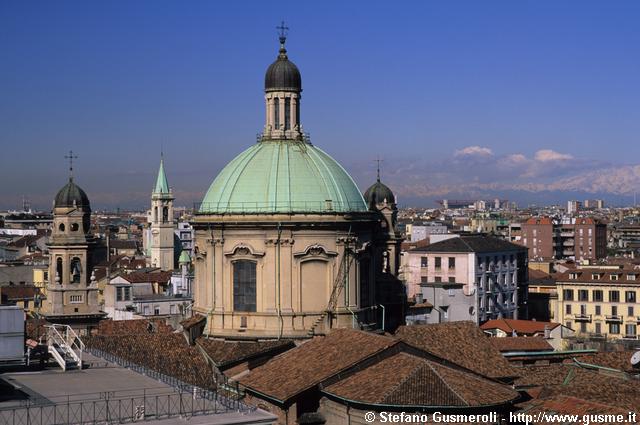  Tiburio e cupola di S.Alessandro - click to next image