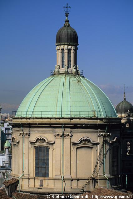  Tiburio e cupola S.Alessandro - click to next image