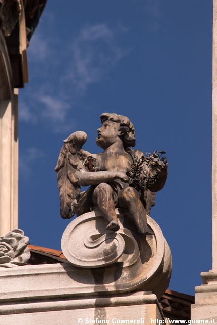  Putto - click to next image