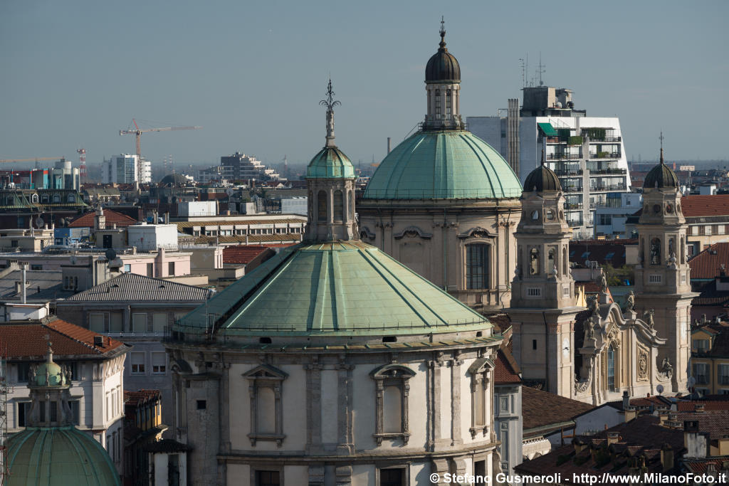  Cupole di S.Sebastiano e S.Alessandro - click to next image