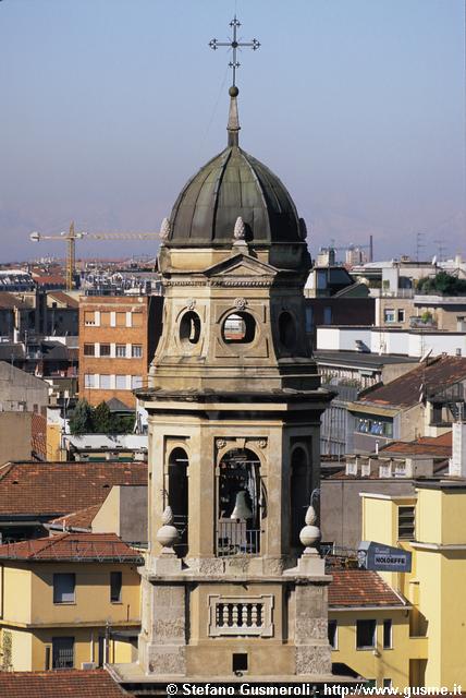  Campanile Sud di S.Alessandro - Cella campanaria - click to next image