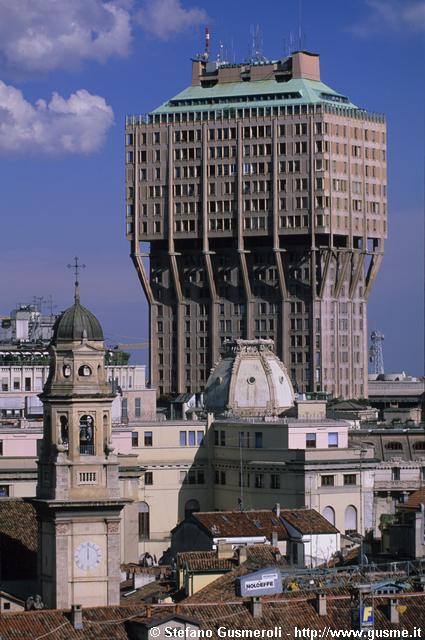  Campanile S.Alessandro e torre Velasca - click to next image