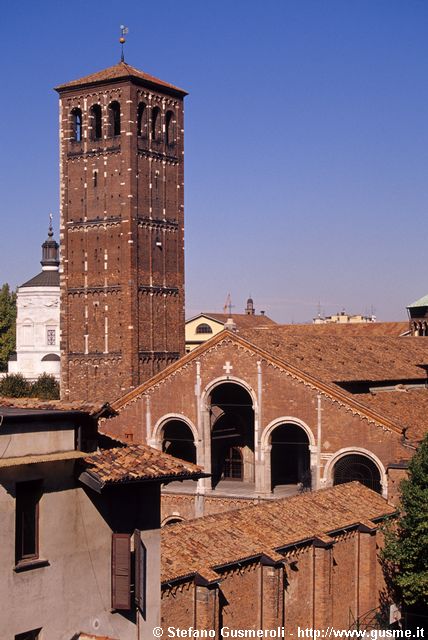  Campanile dei Canonici - click to next image