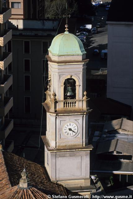  Campanile S.Bartolomeo - click to next image