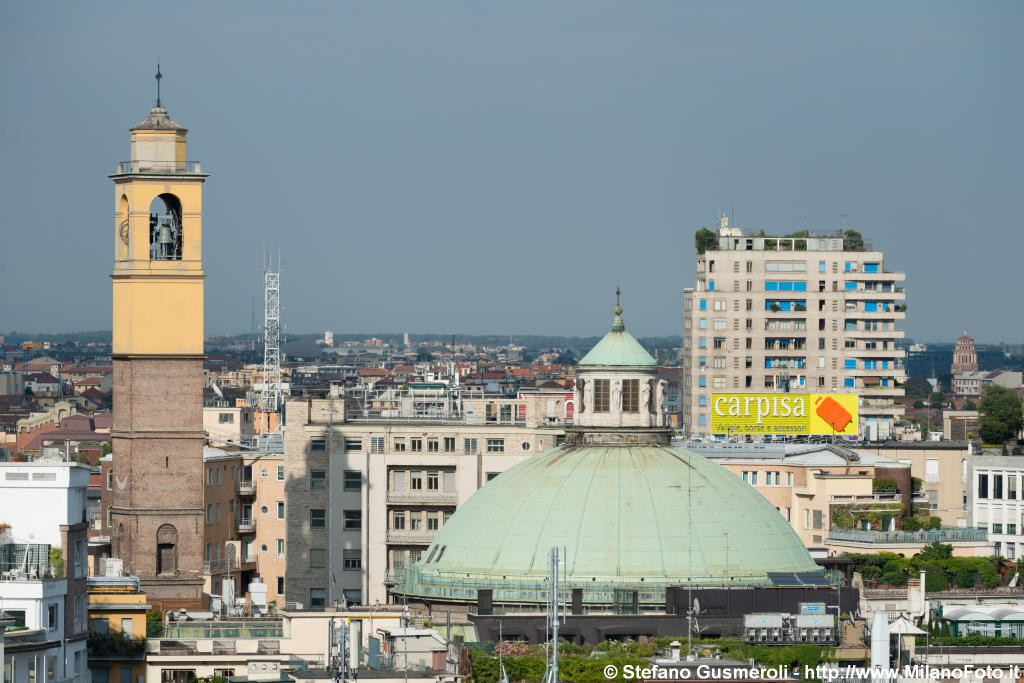  Campanile e cupola di S.Carlo - click to next image