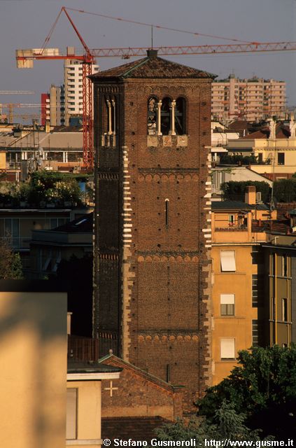  Campanile S.Celso - click to next image