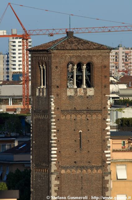  Campanile S.Celso - click to next image