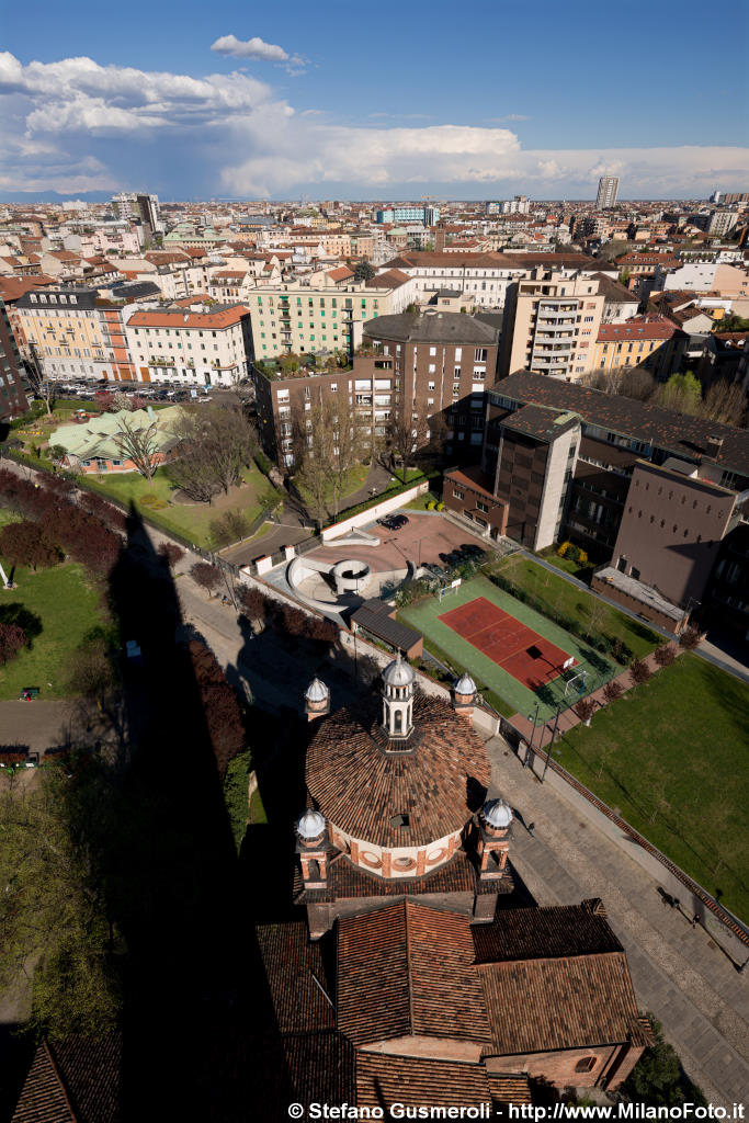  Panorama sulla cappella Portinari - click to next image