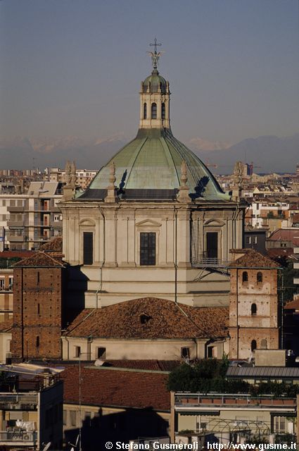  Torri, tiburio e cupola di S.Lorenzo - click to next image