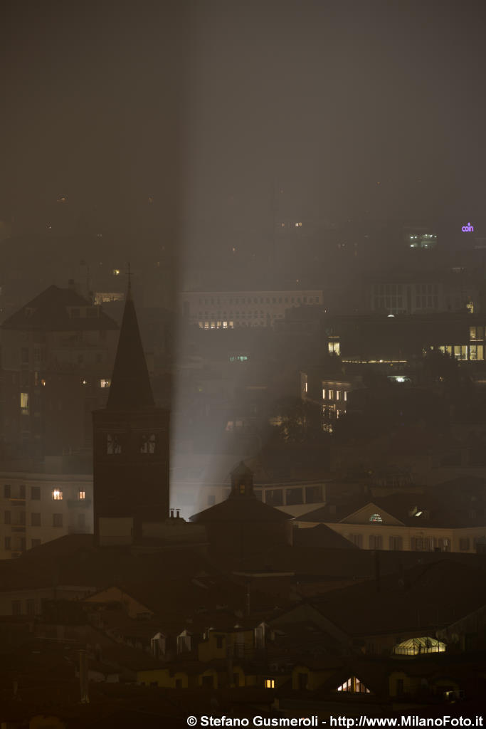  Campanile di S.Marco e fascio di luce - click to next image