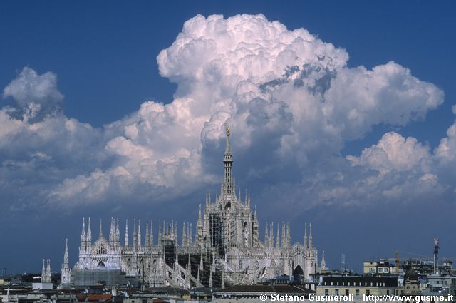  Duomo e cumulo - click to next image