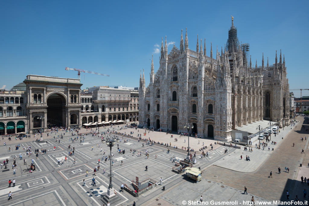  Duomo - click to next image