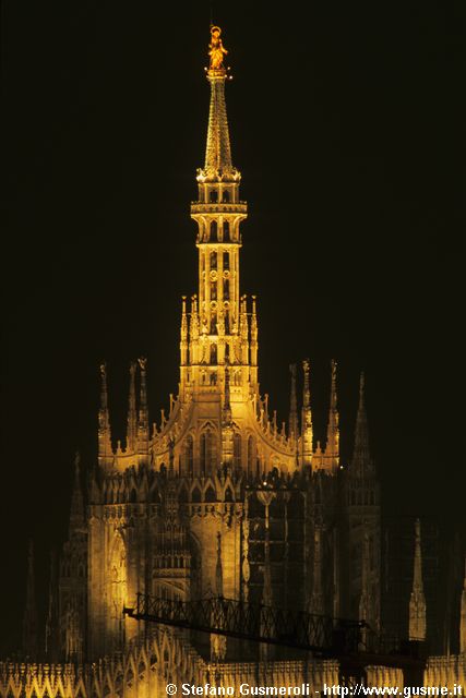  Guglia maggiore del Duomo - click to next image