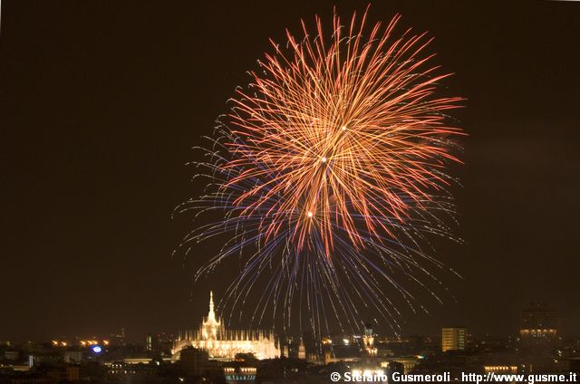  Fuochi d'artificio e Duomo - click to next image