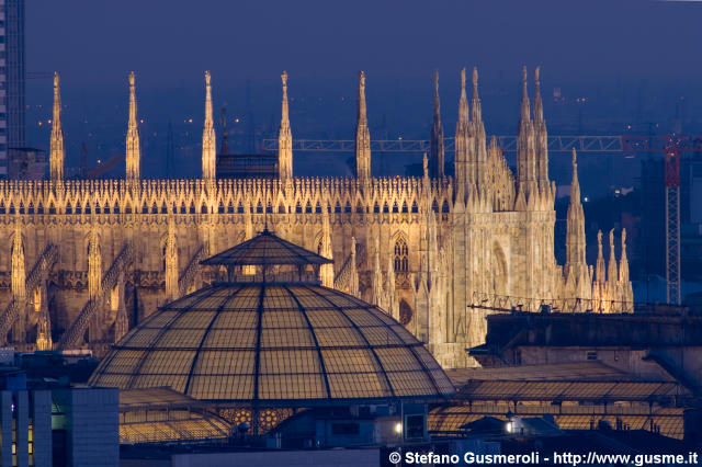  Cupola Galleria e Duomo - click to next image