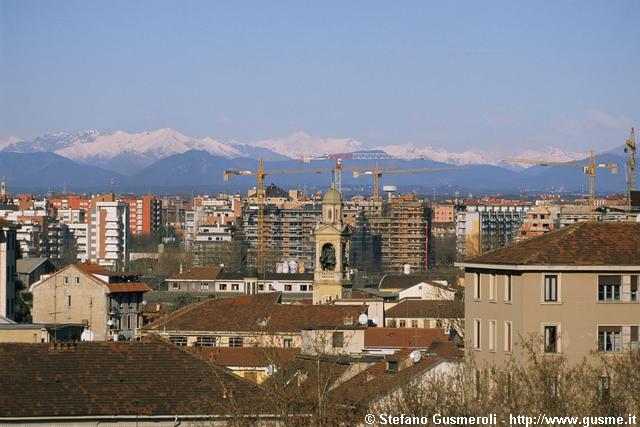  Campanile S.Martino in Villapizzone e cantieri - click to next image