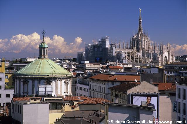  Cupola S.Sebastiano e Duomo in restauro - click to next image