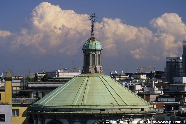  Cupola S.Sebastiano e cumuli - click to next image