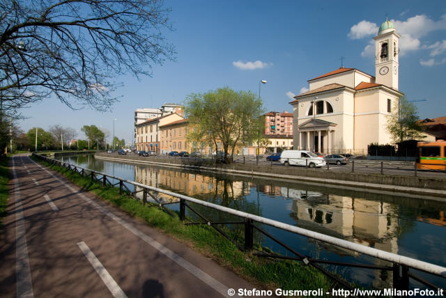  Ciclabile lungo il naviglio e San Silvestro - click to next image