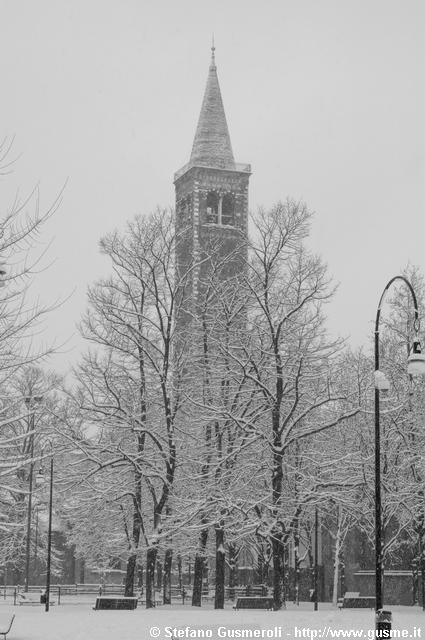  Campanile S.Eustorgio - click to next image